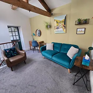 the-well-house-boutique-cottage-central.yorkshirehotels.net/